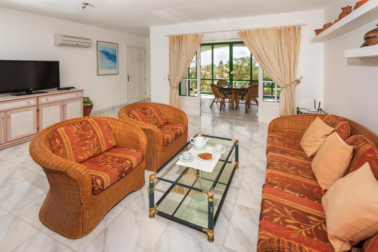 Conylanza Golf Y Mar Suites Costa Teguise Ngoại thất bức ảnh